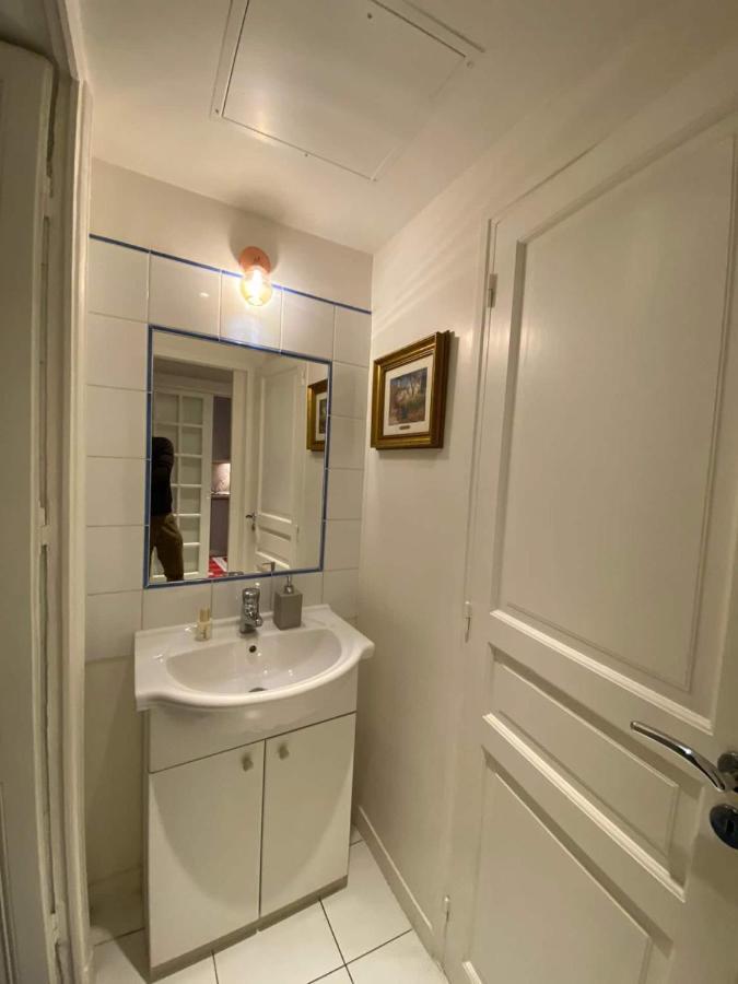 Romantic Apartment In Paris Bagian luar foto